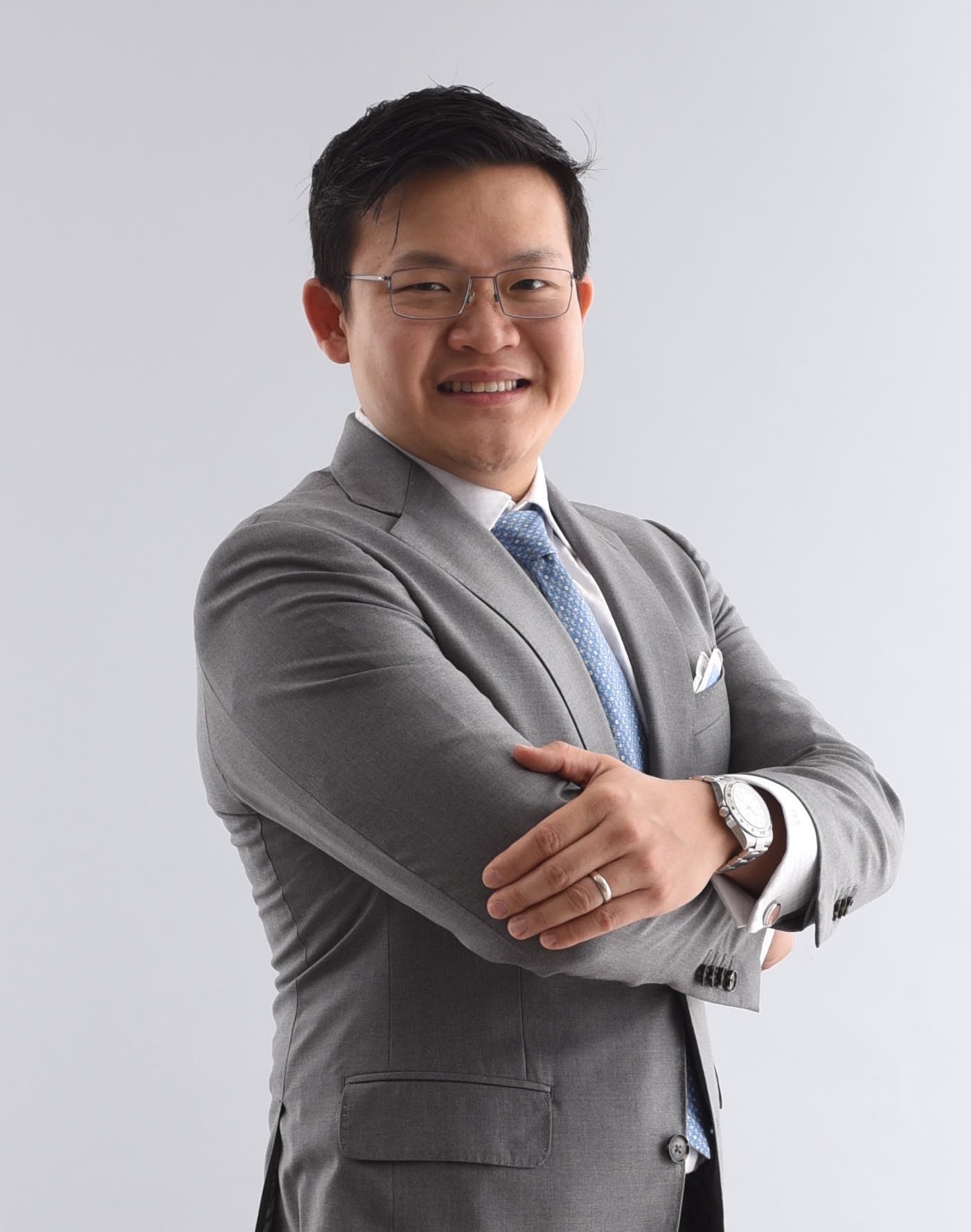 Dr Gavin Tan